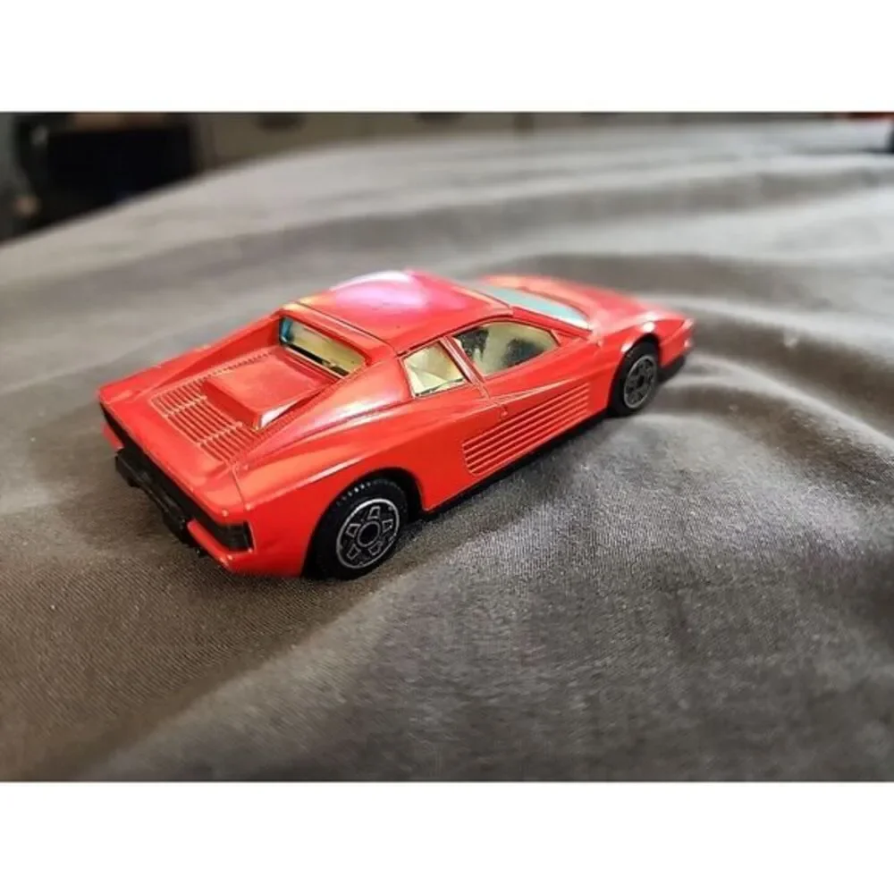 Bburago FERRARI TESTAROSSA - No . 4104 - 1:43‎ - Made In Italy